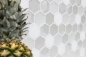 Preview: Mosaik Hexagon Glasmosaik Stein mix 3D weiß Mix Transluzent Hexagonoptik matt