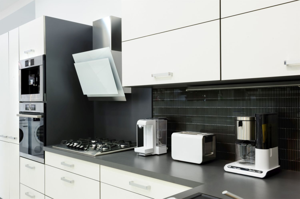 Mosaique rectangle uni noir brillant Ceramique aspect bambou