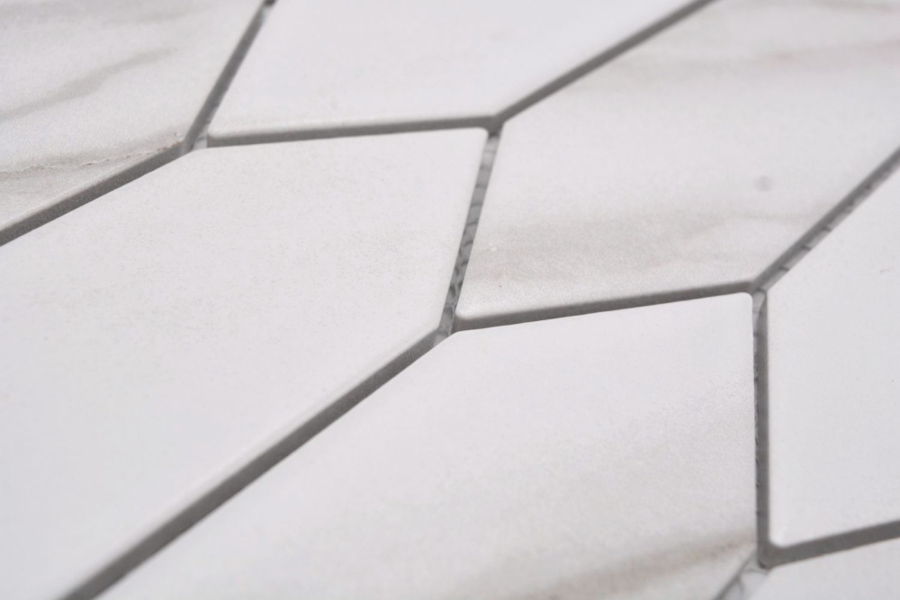 Mosaik Fliese Keramikmosaik Hexagon Sechseck Calacatta weiß graubraun matt