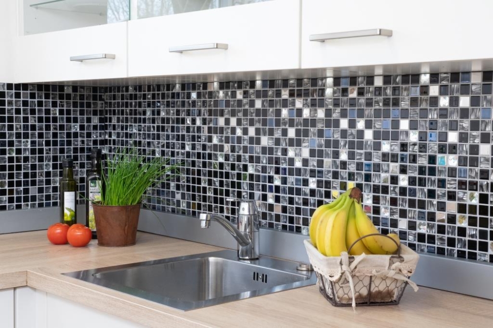 Mosaik Quadrat Glasmosaik Stahl mix schwarz Glas Mix Transluzent Edelstahl glänzend