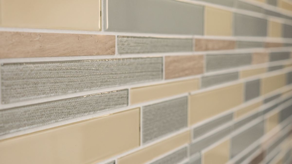 Mosaico de vidrio tiras de piedra natural Beige plata Gris Marron 67-GV24
