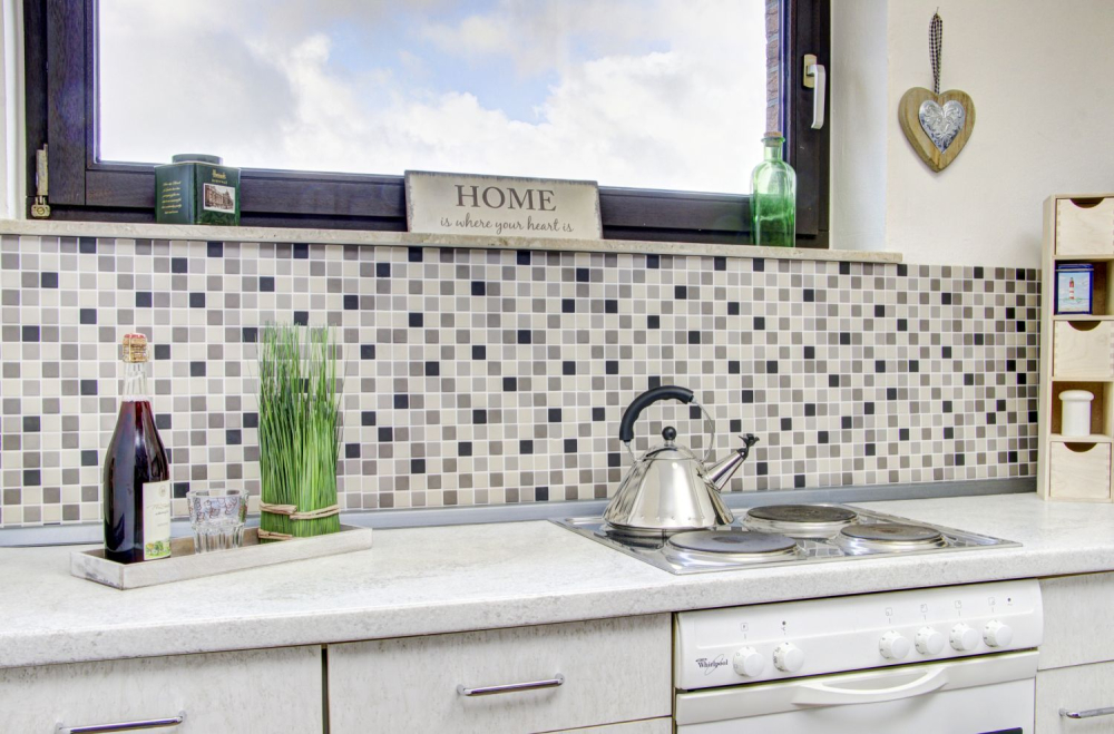 Mosaik Quadrat mix unglasiert Keramik hellbeige grau matt R10