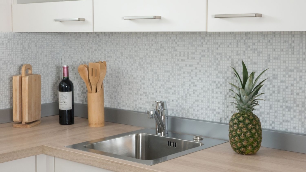 Mosaique Carre Enamel blanc mat avec verre ECO GLAS micro-optique