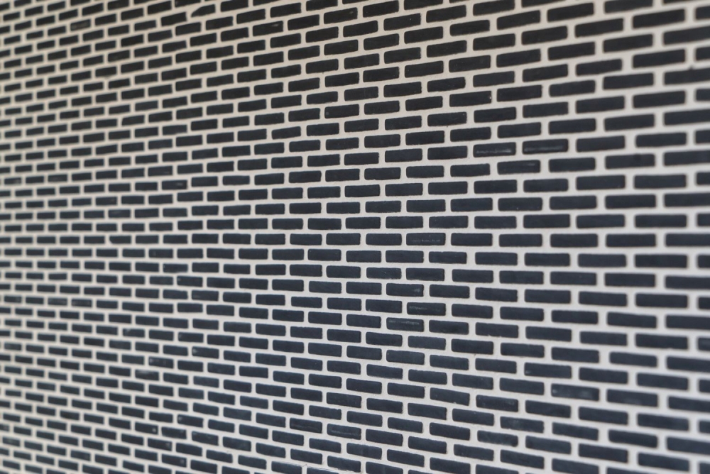 Mosaik Brick Enamel schwarz matt ECO GLAS Mauerverbandoptik