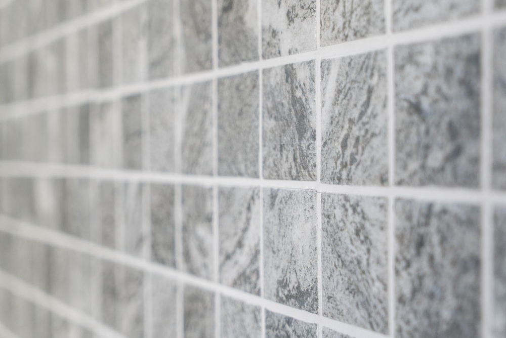 Mosaik Quadrat Steinoptik Struktur grau Keramik matt
