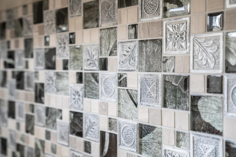 Mosaique combinaison mosaique de verre Resin mix argent avec Ornament Mix translucide aspect ornemental brillant