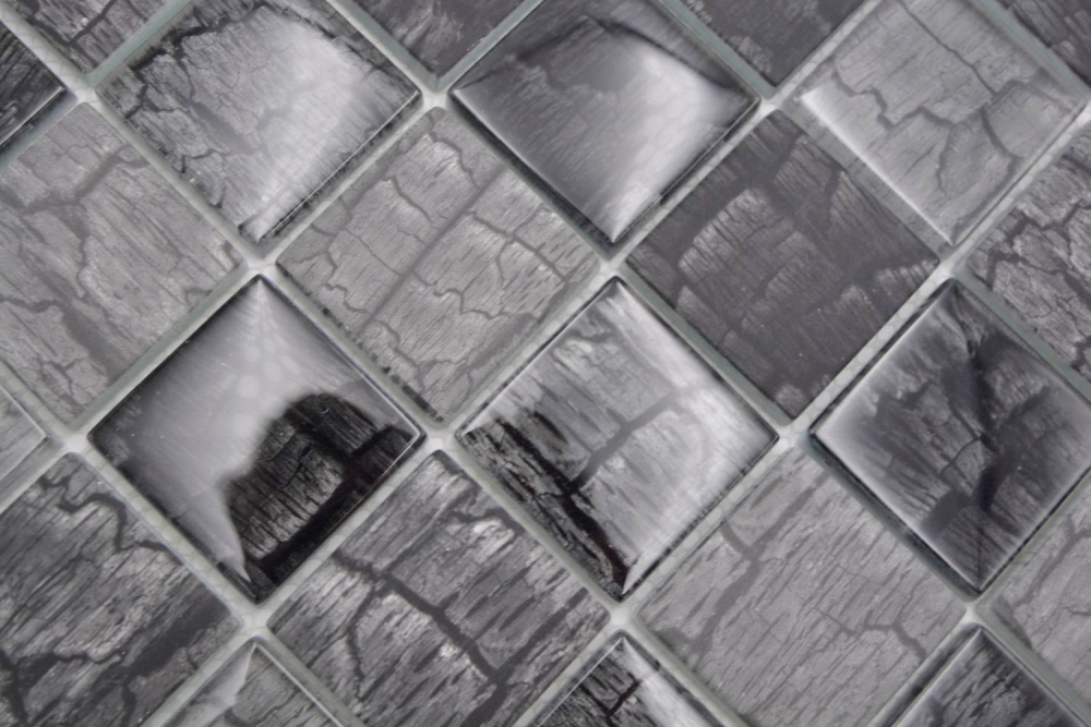 Mosaique Carre Mosaique de verre Petrified Forest black translucide aspect floral noir brillant