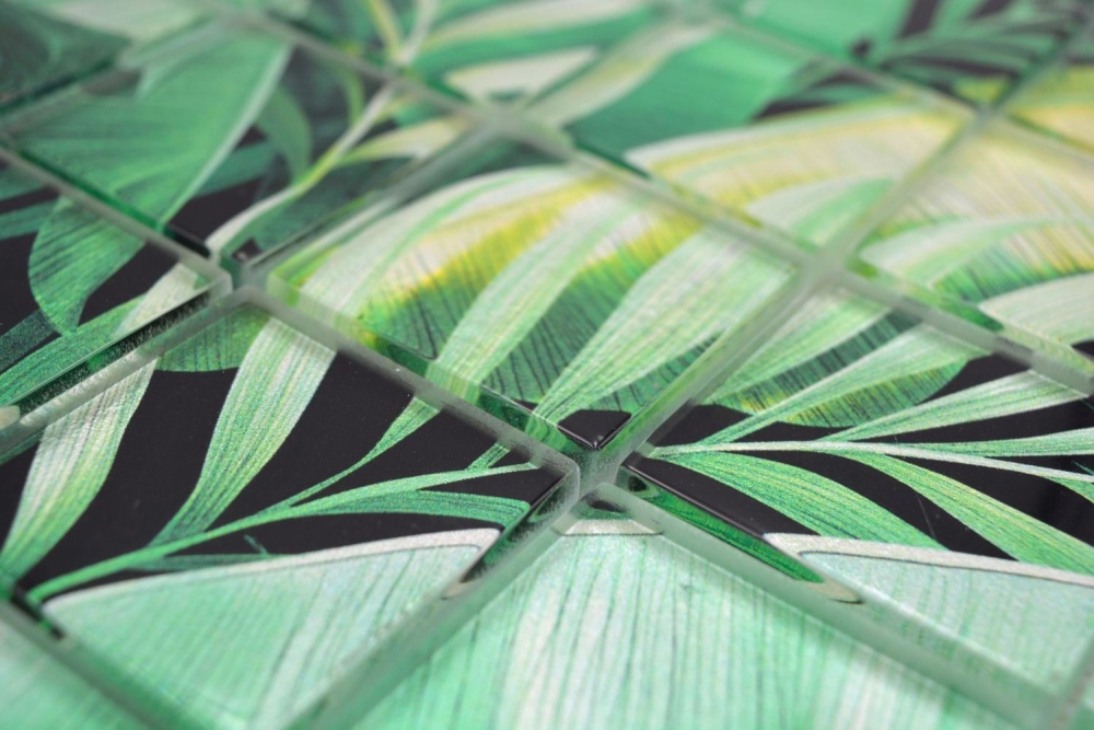 Mosaique carree Mosaique de verre Rain Forest green translucide aspect floral vertbrillant
