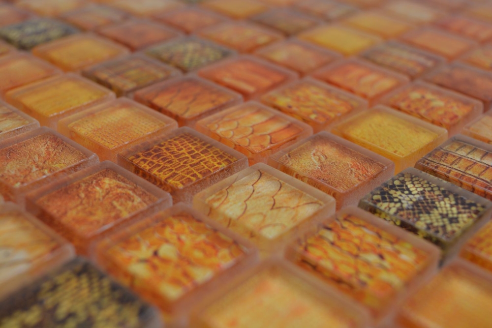 Mosaico cuadrado de vidrio mosaico de vida silvestre de color naranja translucido vida silvestre mirada brillante