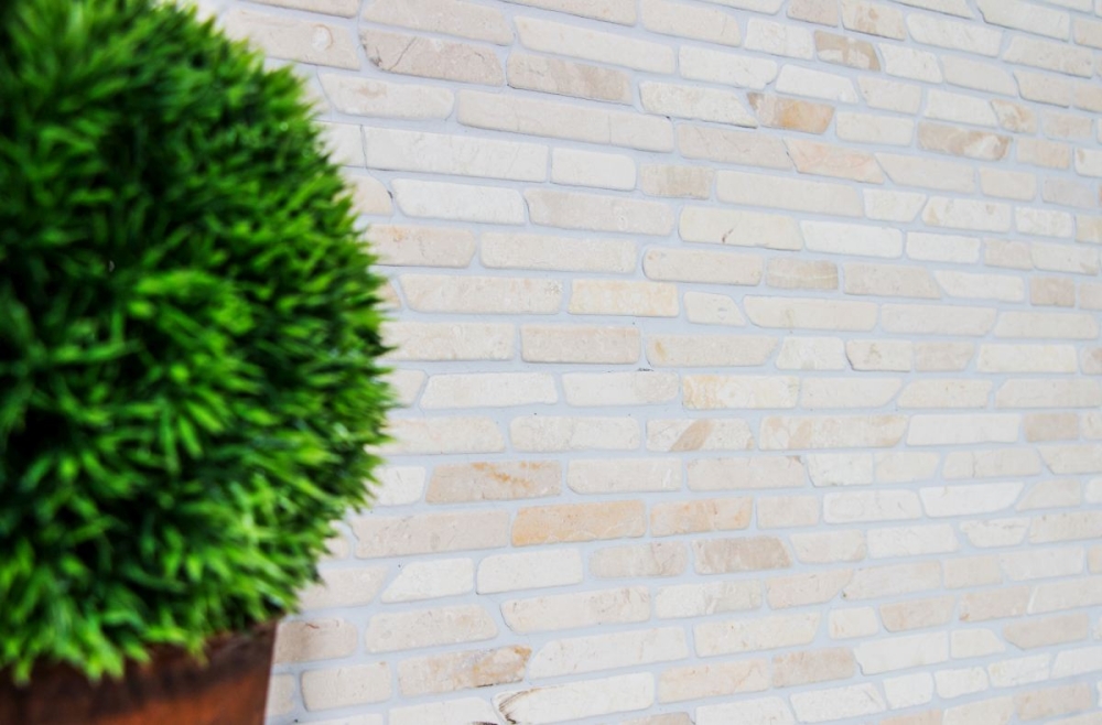 Mosaique en batonnets de marbre blanc cream Botticino Anticato 40-0102