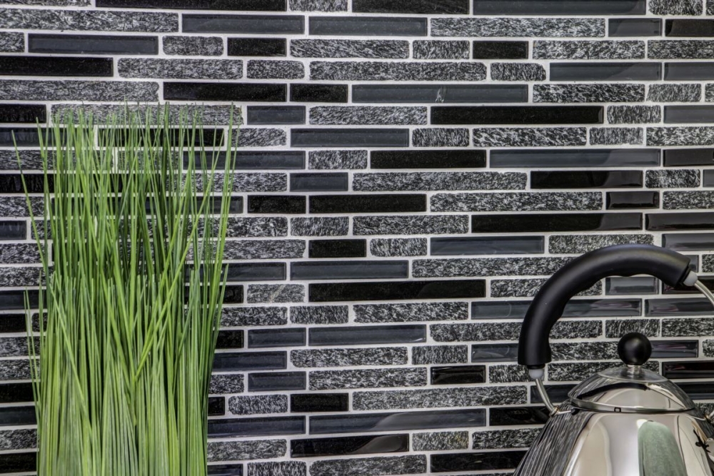 Mosaik Verbund Glasmosaik Stein mix grau schwarz Mix Transluzent Mauerverbandoptik glänzend