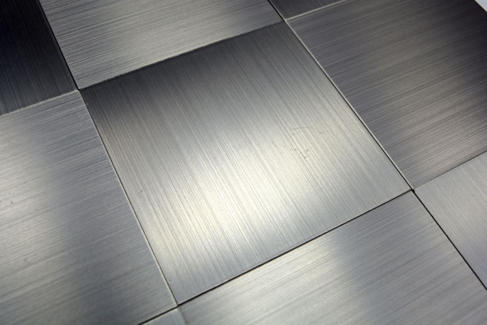 selbstklebende Mosaikfliese Silber Grau Metall Gebürstet Qudrate Fliesenspiegel Wandfliese - 200-22M100
