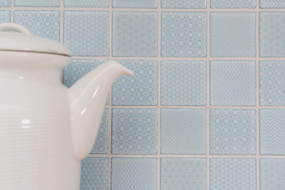 Mosaico quadrato Celadon Heritage Aqua in ceramica effetto retro azzurro lucido