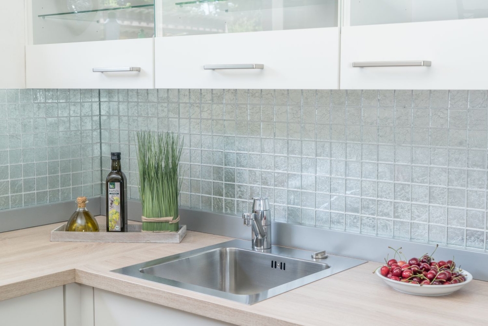 Mosaik Fliese Glasmosaik Silber Struktur Wandverkleidung Küche Bad WC - 68-4SB21