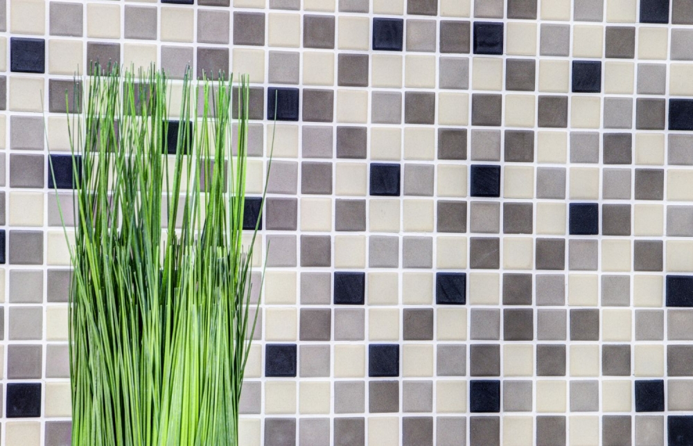 Mosaik Quadrat mix unglasiert Keramik hellbeige grau matt R10