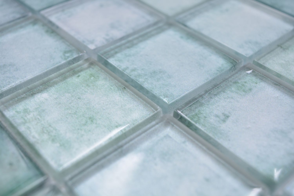 Mosaique Carre Mosaique de verre mix vert translucide aspect beton brillant