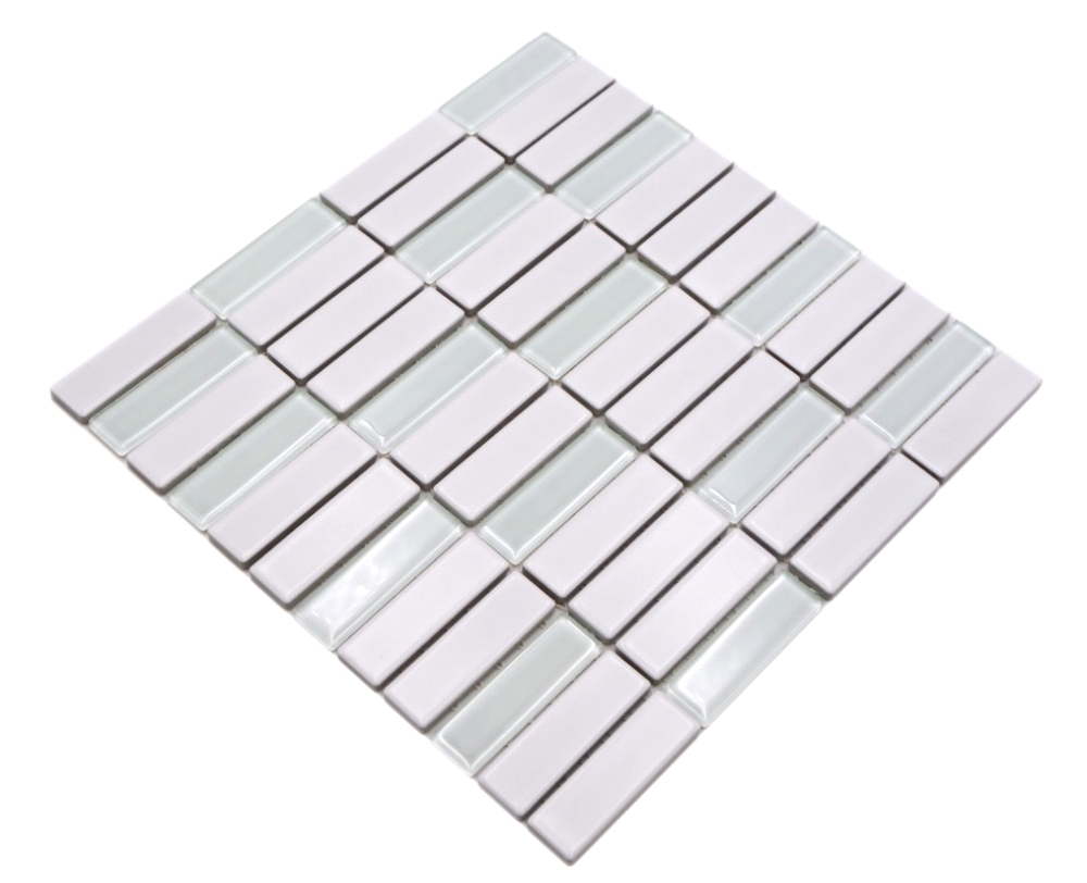 Le aste per mosaico mescolano il bianco opaco con il vetro ceramico a legami incrociati