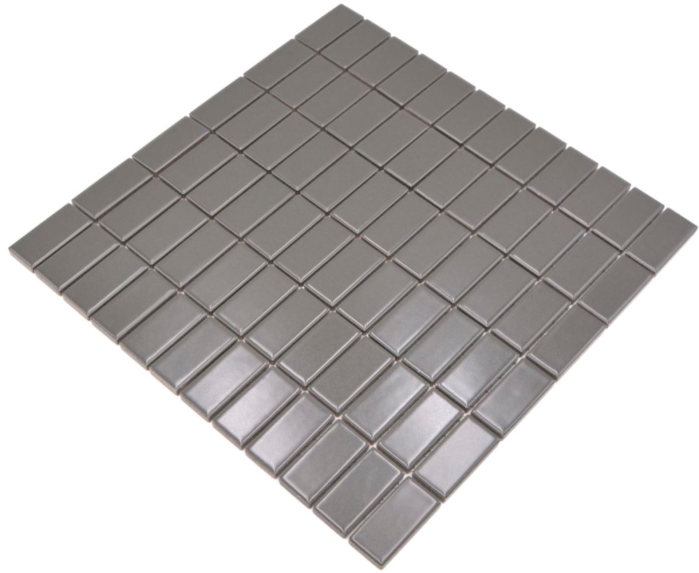 Varillas de mosaico metal liso mate ceramica aspecto reticulado metal gris