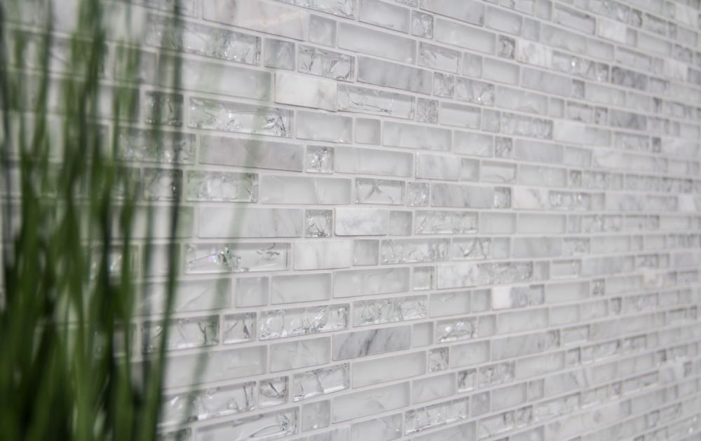 Mosaique de verre Baguettes de pierre naturelle Carreaux de mosaique blanc clair aspect carrara Carreaux de mur cuisine Carreaux de salle de bain WC - 87-V1311