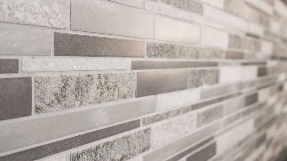 Mosaico composite cuarcita Mezcla aluminio Mezcla composite look gris plata beige claro mate